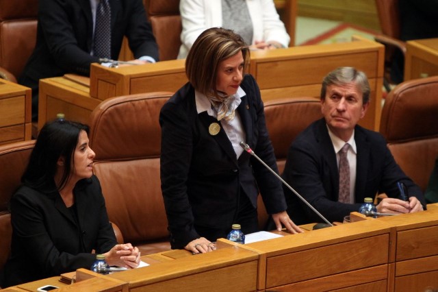 Cinco novos deputados tomaron posesión no Parlamento de Galicia